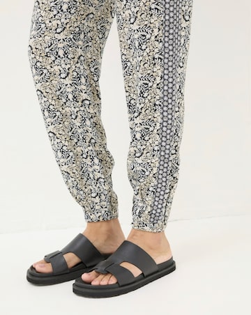 FatFace Lyme Inlay Floral Trousers