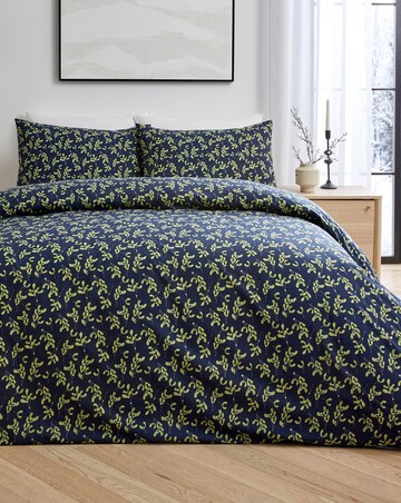 Misteltoe Duvet Cover Set