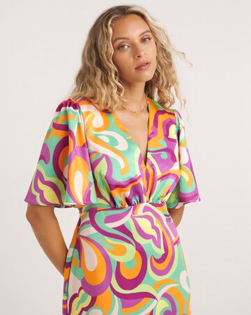 Twisted Wunder Grace Paisley Maxi Dress