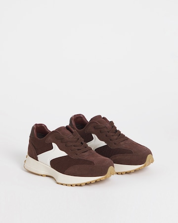 Akira Retro Runner Trainer - Extra Wide Fit (EEE)