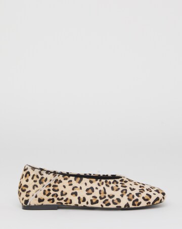 Primrose High Cut Leather Ballerina - Extra Wide Fit (EEE)