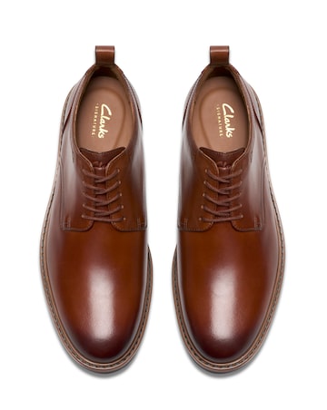 Clarks Aldwin Lace Leather Shoe - Tan