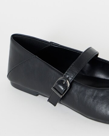 Pomona Toe Cap May Janes - Extra Wide Fit (EEE)