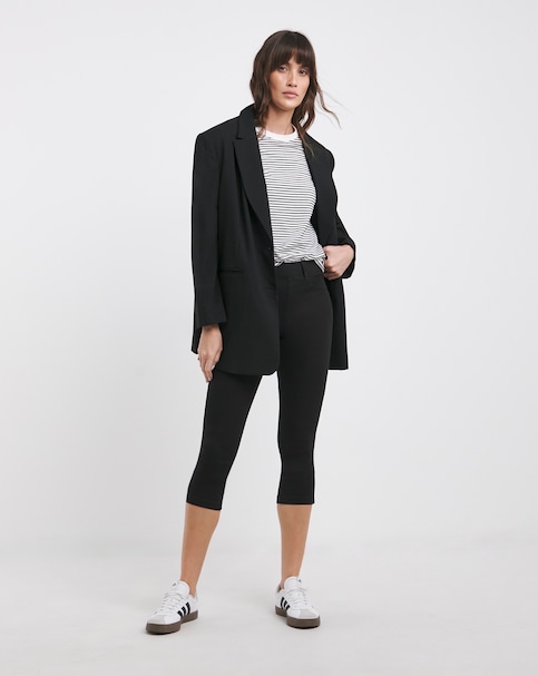 Amber Black Pull On Crop Jeggings