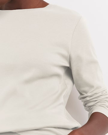 Pure Cotton Ivory Crew Neck Long Sleeve T-Shirt