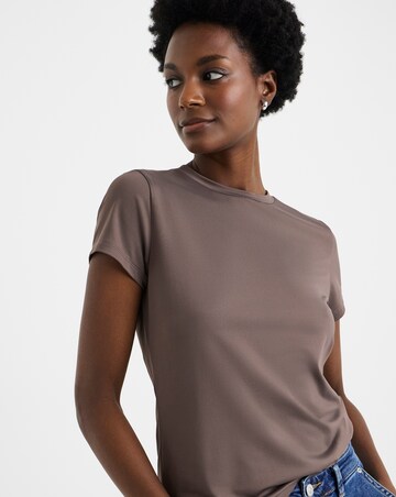 Layering Sculpt T-Shirt