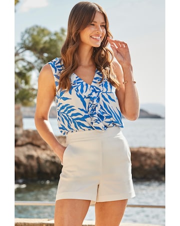 Sosandar White & Blue Palm Print Ruffle Detail Top