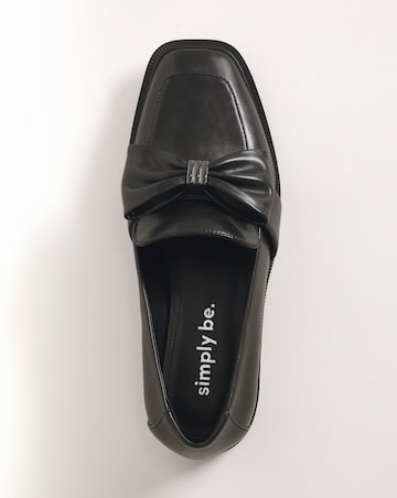 Eliana Classic Loafer Shoes Wide Fit