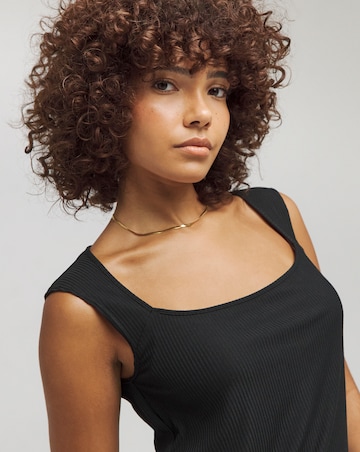 Black Square Neck Cap Sleeve Top