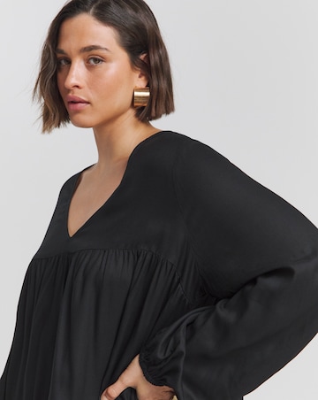 Black Viscose Balloon Sleeve Blouse