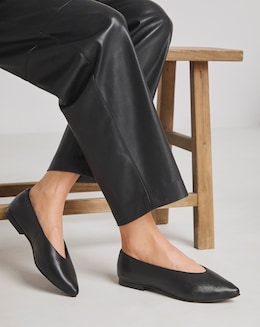 Berkley Leather Pointed Toe Flat Shoe - Wide Fit (E)