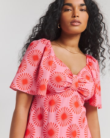 Twisted Wunder Cordelia Sweetheart Neck Midaxi Dress