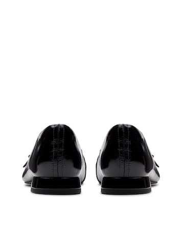 Clarks Sensa15 Strap Leather Ballerina Standard Fit