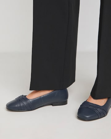 Heavenly Soles Lucille Leather Crossover Detail Square Toe Ballerina Wide E Fit