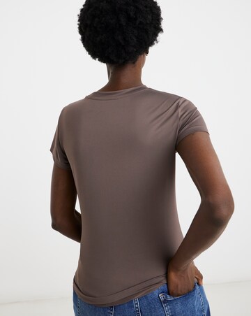 Layering Sculpt T-Shirt