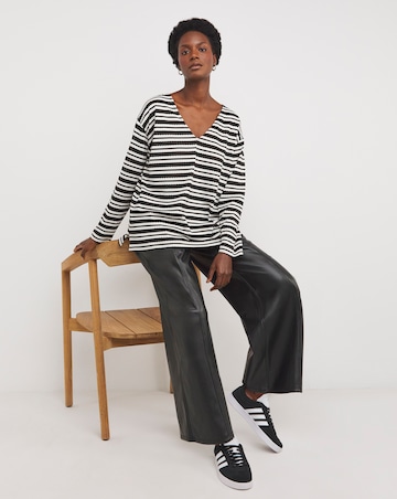 Stripe Lace V Neck Long Sleeve Longline Top