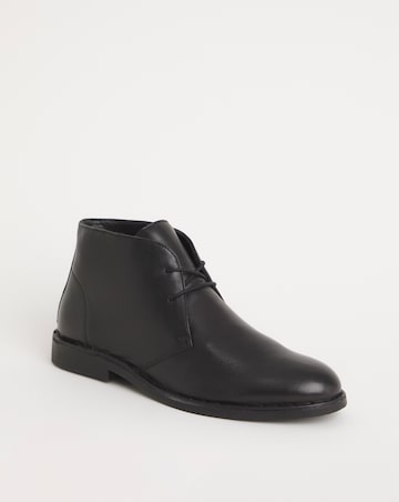 Clean Leather Desert Boot Wide