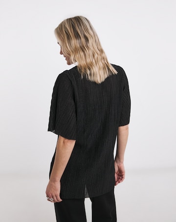 V Neck Plisse Top