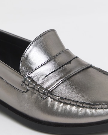 Nala Classic Loafer Extra Wide EEE Fit