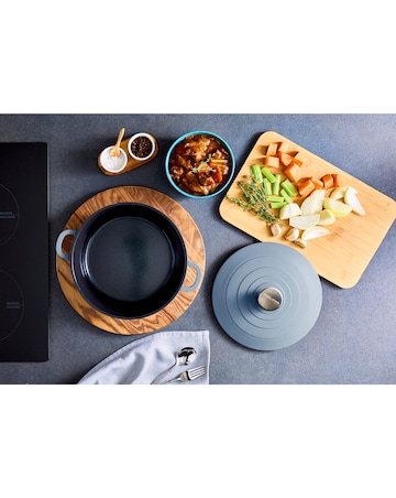 Morphy Richards Cast Aluminium 24cm Blue Casserole Dish