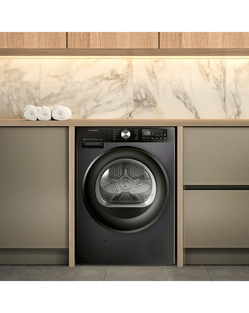 Hisense 3S Series DH3S902BB3 WiFi-enabled 9kg Heat Pump Tumble Dryer - Black