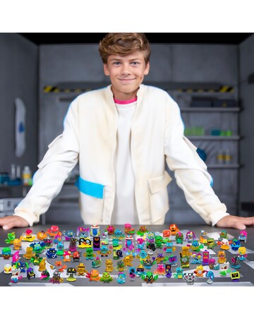 Mr Beast Lab Swarms Atomic Series Mega Lab 12 Pack