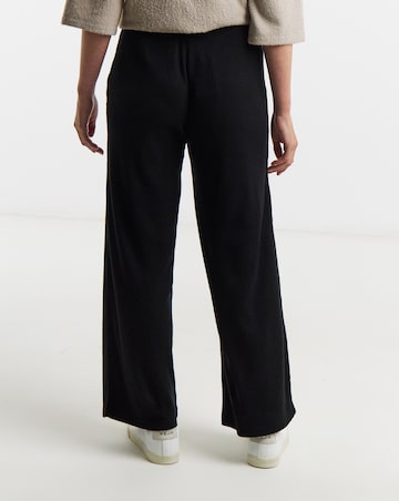 Soft Touch Ribbed Wide Leg Jogger