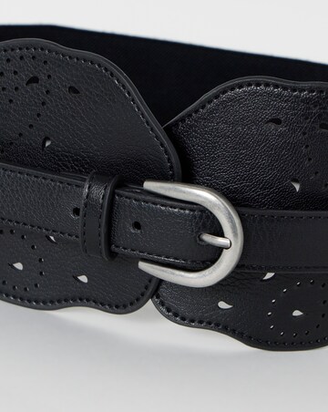 Scalloped Laser Cut Waist Belt