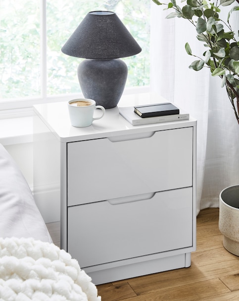 Ellia Side Table With 2 Drawers - White