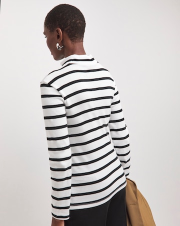 Stripe Turtle Neck Long Sleeve Top