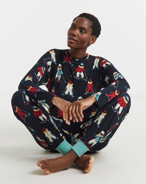 Chelsea Peers Skiing Dog Pyjama Set