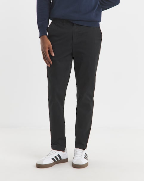 Slim Fit Chino