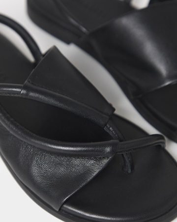 Yale Intricate Leather Toe Post Sandals - Wide Fit (E)