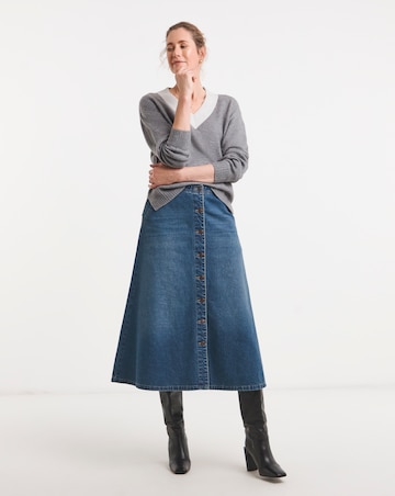 Contrast V Neck Jumper