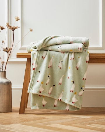 Goose Fleece Throw