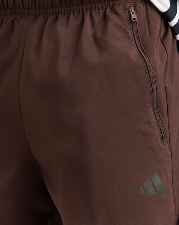 adidas Training Essentials 7 Inch Woven Shorts