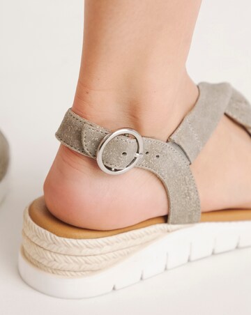 Beau Leather Crossover Sandal Wide E Fit