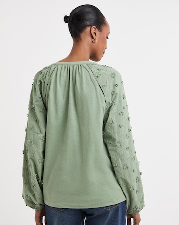 V neck 3D Floral Long Sleeve Blouse