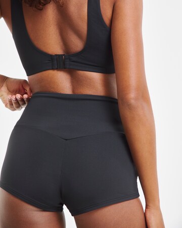 MAGISCULPT Medium Control Contour Me V Shape Bikini Short