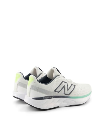 New Balance 520 Trainers