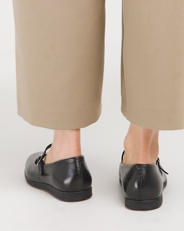 Heavenly Soles Annette Mary Jane Flat Leather Ballerina - Extra Wide Fit (EEE)