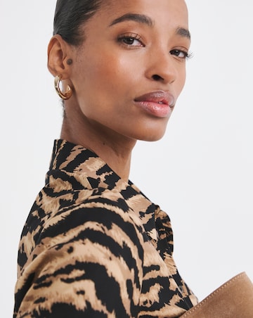 Dipped Back Long Sleeve Shirt - Animal Print