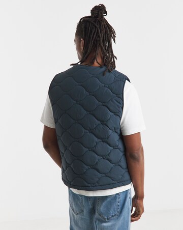 Onion Quilt Zip Through Gilet