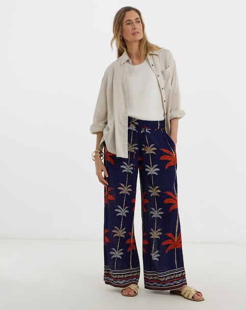 Viscose Crinkle Pull On Wide Leg Trouser