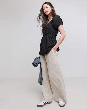 Black Short Sleeve Textured Top