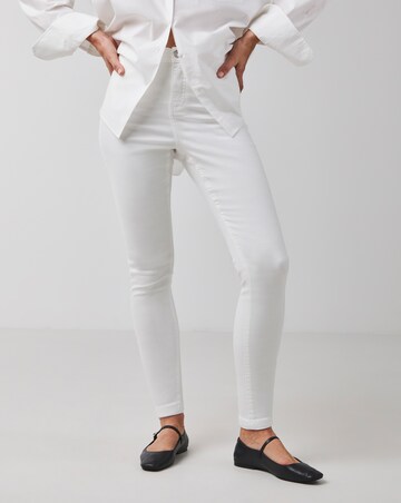 White 24/7 Skinny Jeans