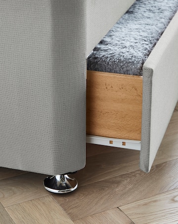 Silentnight 1000 Pocket Pillowtop Memory Divan Set with 4 Drawers