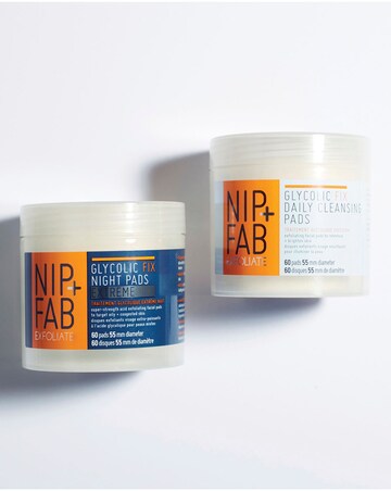 NIP+FAB Glycolic Fix Daily Pads