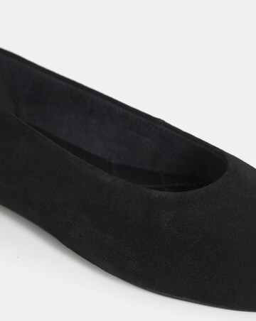 Alyssa Classic Suede Ballerinas - Wide Fit (E)