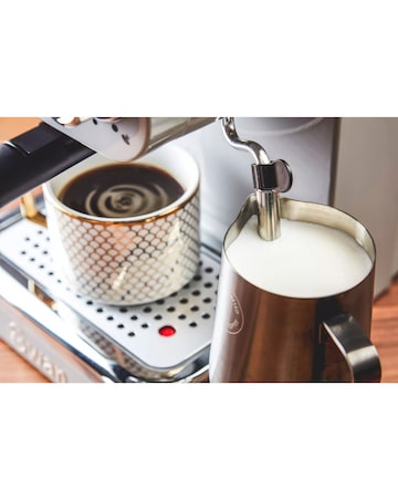Swan Digital Pump Espresso Coffee Machine With Milk Frother